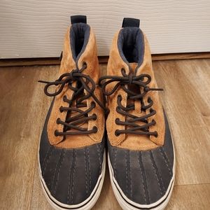 Vans Sk8- hi Del Pato Waterproof shoes.